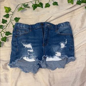 Tillys Venice Mid Rise Shorts
